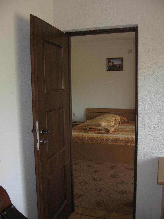 Pensiunea Pomi -Oesti Hotel Albestii Paminteni Phòng bức ảnh